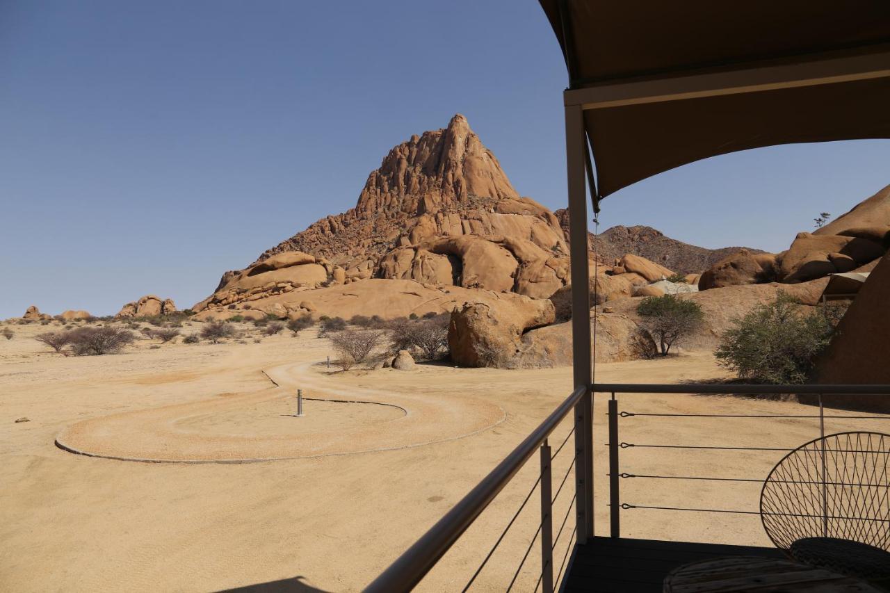 Spitzkoppen Lodge Usakos Exteriör bild