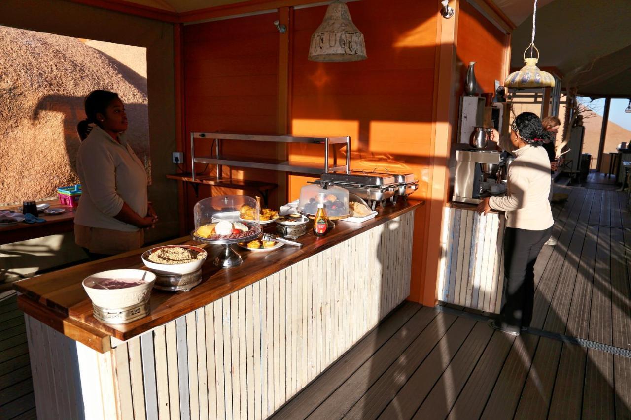 Spitzkoppen Lodge Usakos Exteriör bild